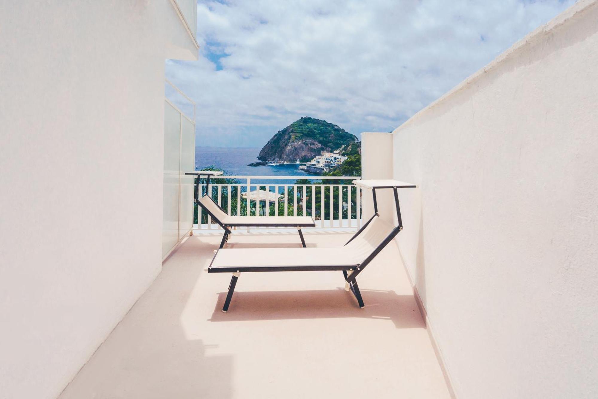 Hotel Ferdinando Beach & Thermal Spa Sant'Angelo  Exterior photo
